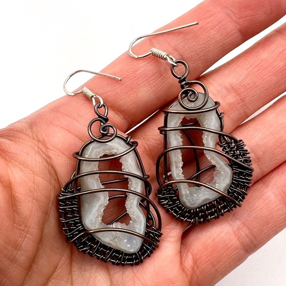 Copper Wire Wrapped Geode Quartz Earrings - Picture 1 of 6